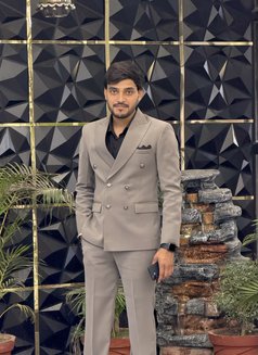 Desibull8 - Male escort in New Delhi Photo 3 of 3