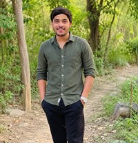 Desibull8 - Male escort in New Delhi