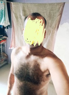 Desicock - Acompañantes masculino in Mumbai Photo 2 of 2