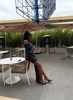 Desire - escort in Beirut Photo 4 of 4
