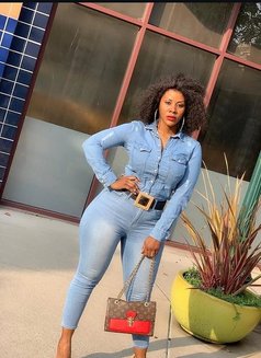 Desire, Hot African Milf - escort in Noida Photo 3 of 3