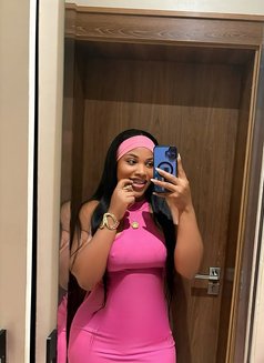 Desire - escort in Gurgaon Photo 1 of 3