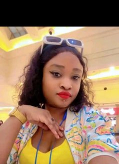 Desiree - puta in Nairobi Photo 1 of 2