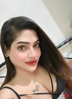 Desirequeen - Acompañantes transexual in Bangalore Photo 13 of 13