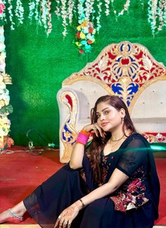 Desirequeen - Transsexual escort in Bangalore Photo 18 of 18