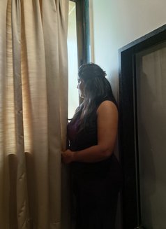 Desi wife Pinky - puta in Ahmedabad Photo 2 of 2