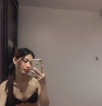 Dest - Acompañantes transexual in Makati City