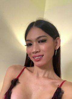 Dest - Transsexual escort in Manila Photo 8 of 8