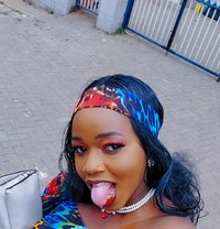 Destiny - Transsexual escort in Nairobi