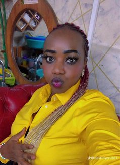 Destiny - Transsexual escort in Nairobi Photo 4 of 8