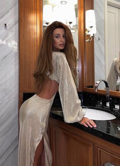 Detrica - escort in Dubai Photo 5 of 6