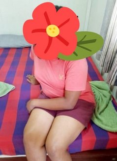 Deumi Cam & Meet(full) Service - escort in Colombo Photo 2 of 2