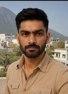 Dev® - Male escort in Al Manama Photo 2 of 2
