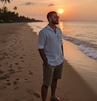 Dev - Male escort in Mumbai