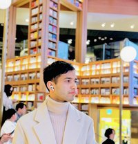 Dev (Big Horse Only Woman/Couple) - Acompañantes masculino in Seoul