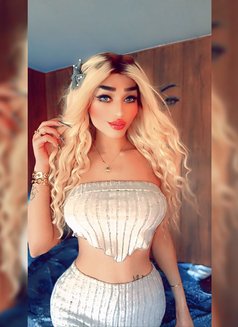 Deva🧿shiraz🧿 - Transsexual escort in Beirut Photo 18 of 21