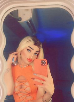 Deva🧿shiraz🧿 - Transsexual escort in Beirut Photo 19 of 27