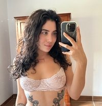 Deva - escort in Kuwait