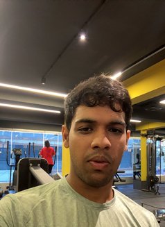 Devansh Agarwal - Intérprete masculino de adultos in Surat Photo 1 of 3