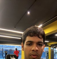 Devansh Agarwal - Intérprete masculino de adultos in Surat