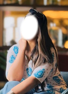 Devika - puta in Dubai Photo 1 of 1