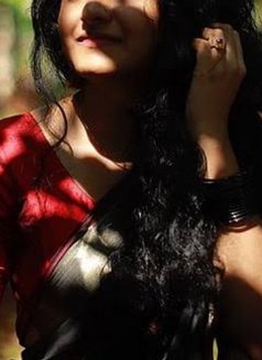 Devika - puta in Kochi Photo 1 of 1