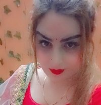 Devika - Masajista in New Delhi