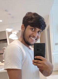 Devil - Acompañantes masculino in Dubai Photo 7 of 8