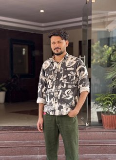 Devil of Pussy - Male escort in Noida Photo 4 of 6