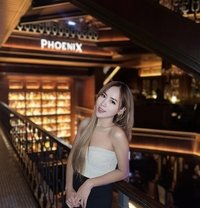 Devina - escort in Singapore