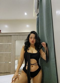Hot young Divine 🇵🇭 - puta in Abu Dhabi Photo 7 of 9