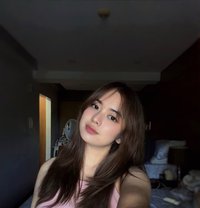 Devita - escort in Bali