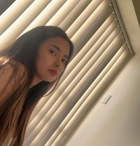 Devita - escort in Bali