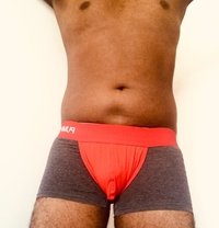 Devon Boobs Hunter - Male escort in Colombo