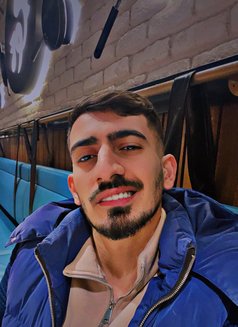 Devrım Xxxl 23 Cm - Acompañantes masculino in İstanbul Photo 2 of 5