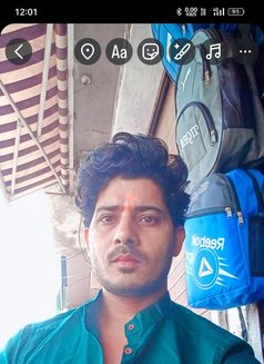 Devsharma143 - Male escort in Jaipur Photo 2 of 3