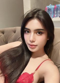 Dew Available - Transsexual escort in Khobar Photo 18 of 18