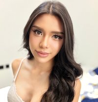 Dew Available - Transsexual escort in Khobar