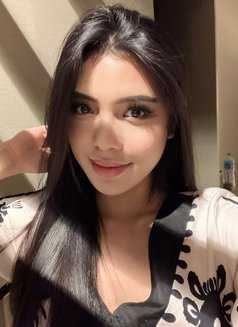 Dew Available - Transsexual escort in Ajmān Photo 29 of 29