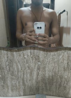 Dew - Male escort in New Delhi Photo 1 of 1