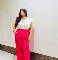 Dew Perera - escort in Colombo