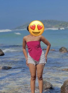 Anshu shaney - escort in Dubai Photo 2 of 10