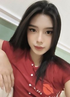 Dew Thailand Ladyboy 🇹🇭 available - Acompañantes transexual in Ajmān Photo 8 of 13