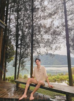 Deva in Bali - Male escort in Bali Photo 3 of 3