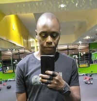 Dewafula - masseur in Nairobi