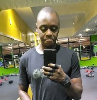 Dewafula - masseur in Nairobi