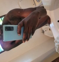 Dewafula - masseur in Nairobi