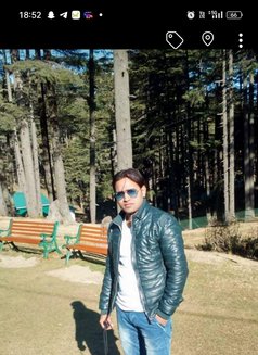 Dewana Dev - Acompañantes masculino in New Delhi Photo 2 of 4