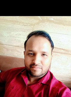 Dewana Dev - Acompañantes masculino in New Delhi Photo 3 of 4