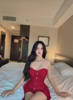 Dewi - escort in Bali Photo 1 of 10